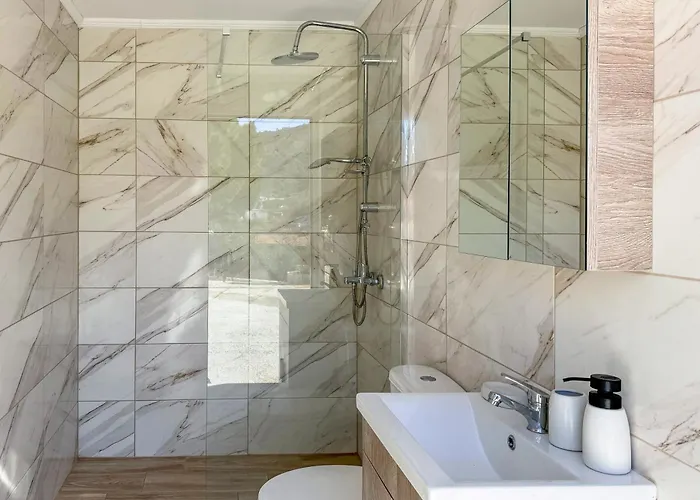 Дом отдыха Adam *